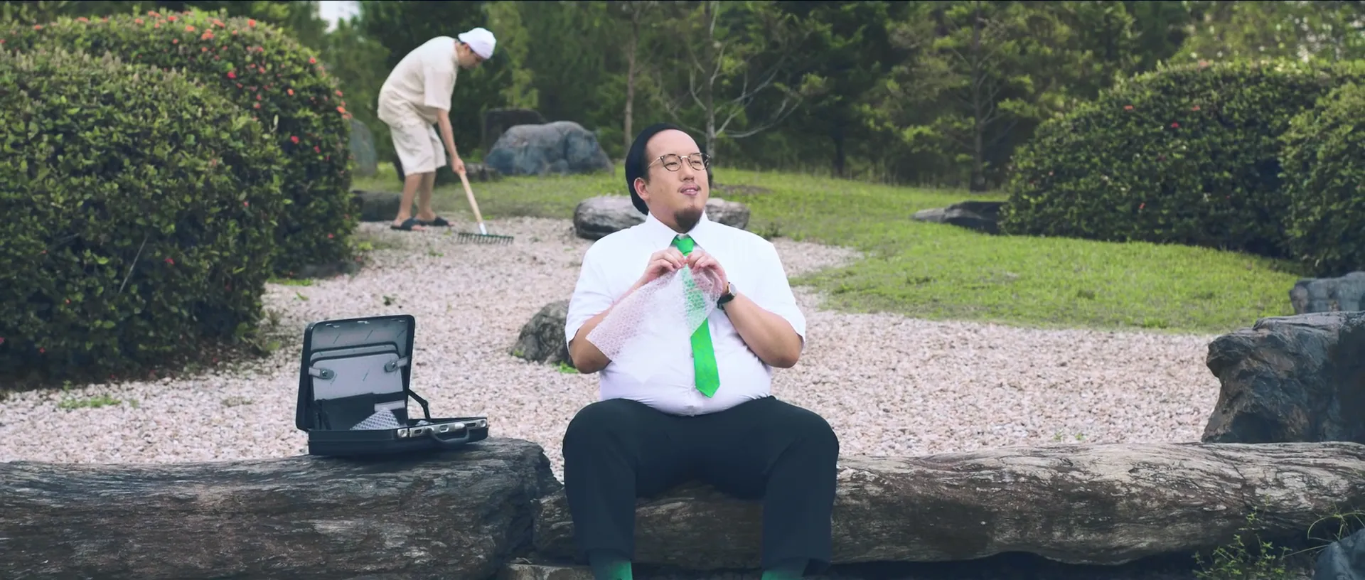 Get the Feels film still — Bubble Wrap, scene four